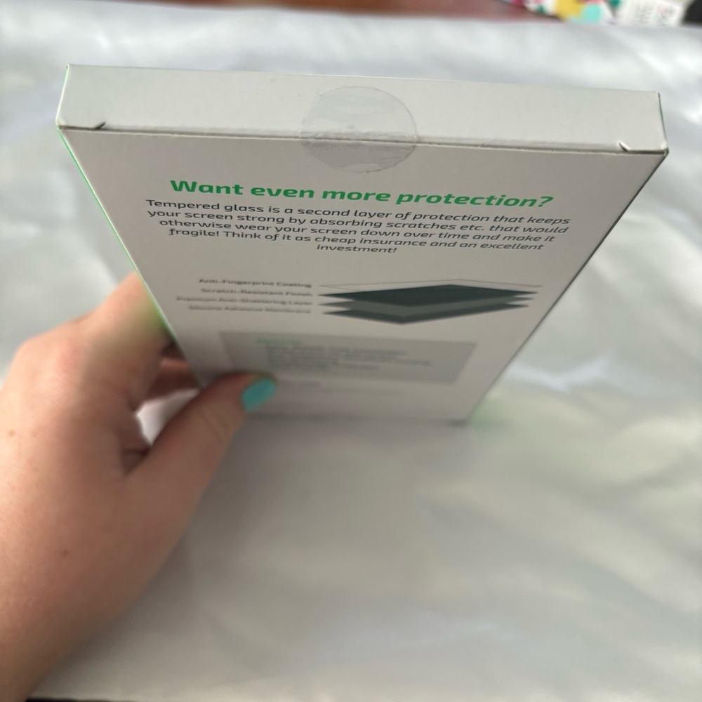 NIB: Loopy Case • iPhone 13 Mini Tempered Glass Screen Protector Kit - Picture 3 of 4